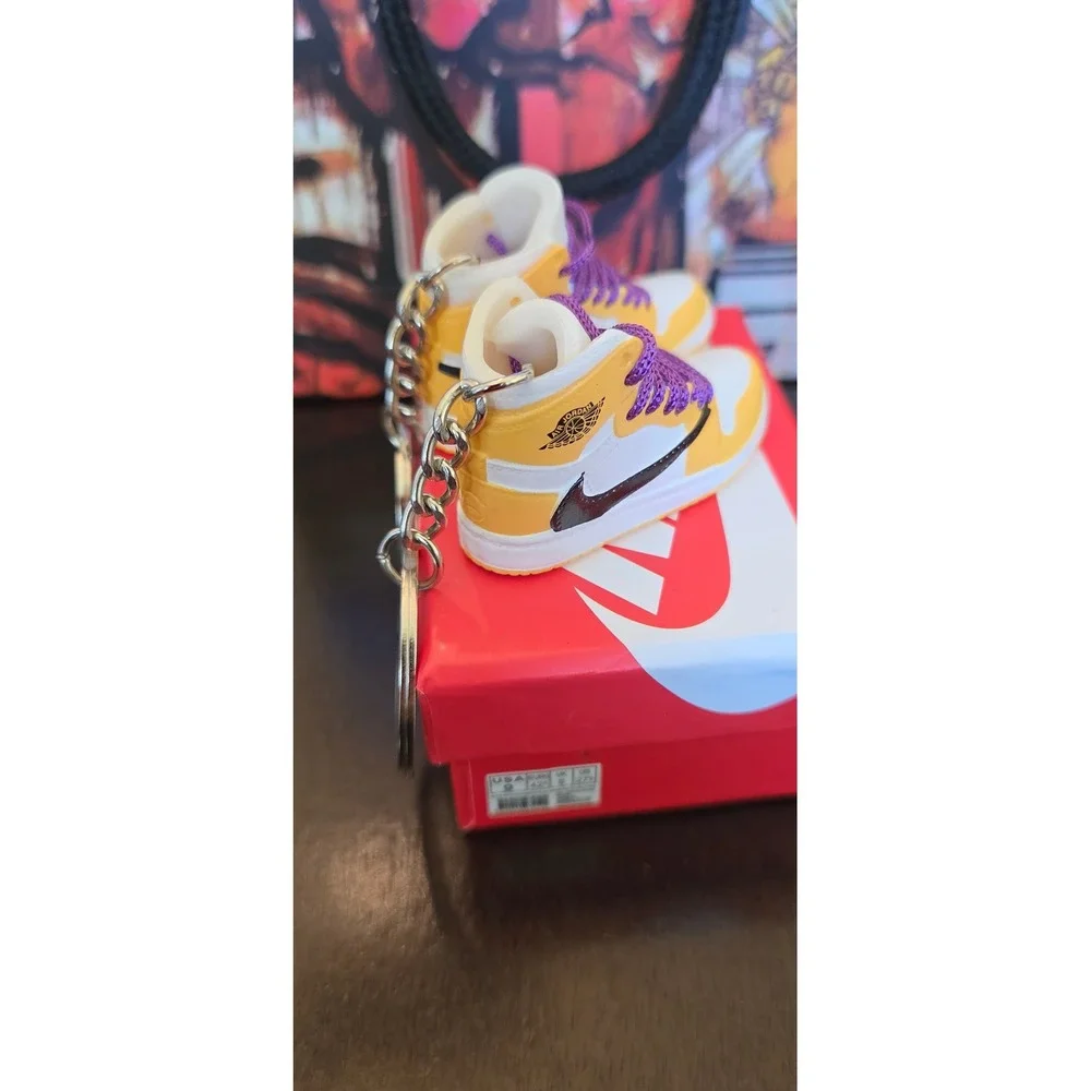 Nike Air Jordan 1 Sneaker Keychain Set